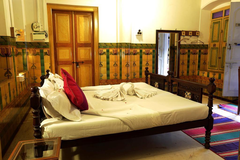 Chettinadu Mansion - An Authentic Heritage Palace Kanadukattan Exterior foto